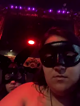 ElizabethRosee online show from October 2025 05:19:01 AM