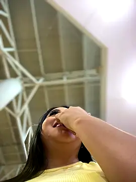 Sophie Dreamss online show from November 2025 07:56:02 PM