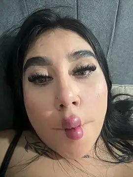Sophie Dreamss online show from April 2026 01:42:02 AM