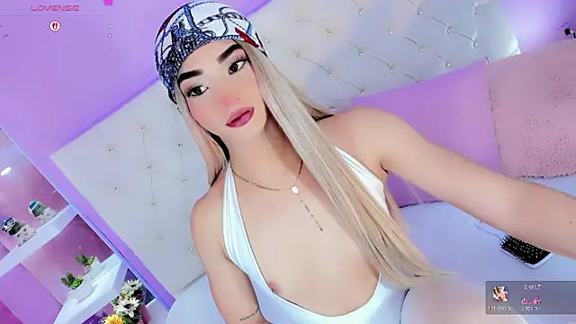 Nauthy girl online show from May 2026 12:46:01 PM