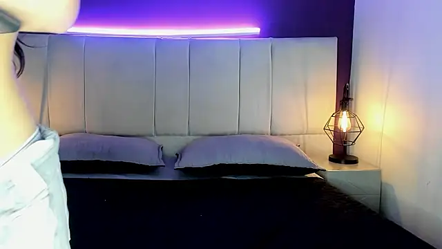 NiraLux online show from October 2025 01:07:02 PM