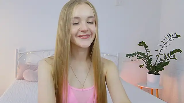 Snapshot of KumiKruz chatting on October 2025 01:20:02 PM KumiKruz online show from October 2025 01:20:02 PM