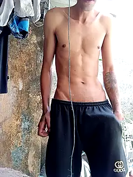 Dedede32 online show from November 2025 02:17:01 PM