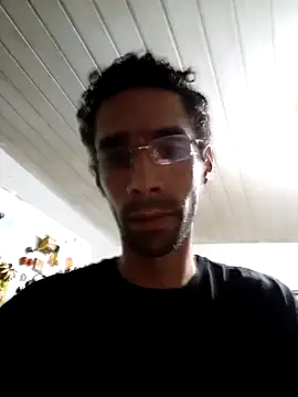 Dedede32 online show from November 2025 10:47:02 PM