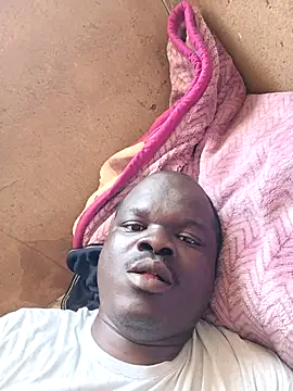 Snapshot of MPHOZA444 chatting on November 2025 01:11:01 PM MPHOZA444 online show from November 2025 01:11:01 PM