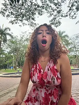 roxyrougee online show from February 2026 12:22:02 PM