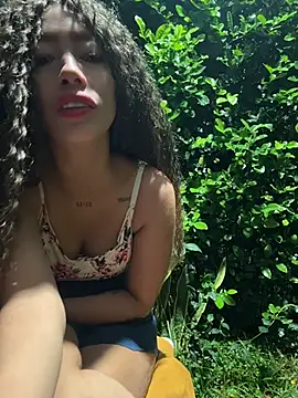 roxyrougee online show from June 2026 10:53:02 AM