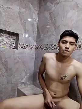 aispuro8505 online show from November 2025 06:48:01 AM