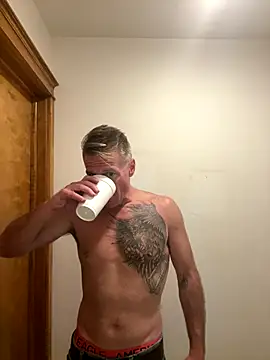 Snapshot of DILFiGuess11 chatting on September 2025 02:22:02 AM DILFiGuess11 online show from September 2025 02:22:02 AM