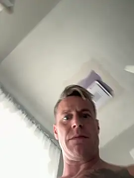 Snapshot of DILFiGuess11 chatting on September 2025 04:41:02 PM DILFiGuess11 online show from September 2025 04:41:02 PM