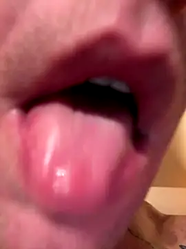 Snapshot of DILFiGuess11 chatting on November 2025 01:55:02 PM DILFiGuess11 online show from November 2025 01:55:02 PM