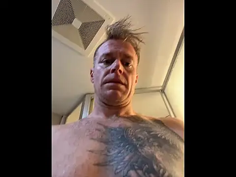 DILFiGuess11 online show from June 2026 04:37:01 AM
