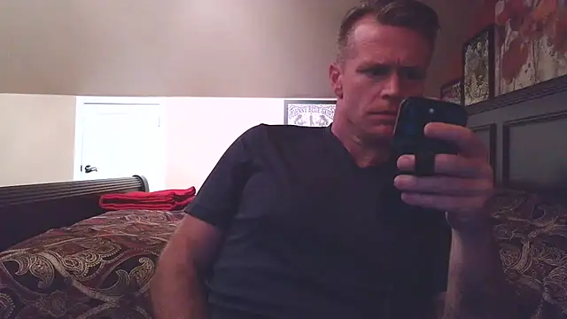 DILFiGuess11 online show from June 2026 04:23:01 AM