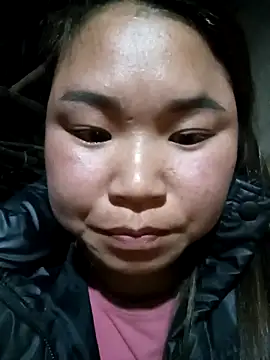 may-squirl online show from January 2026 01:59:02 PM