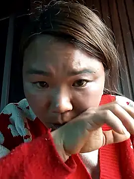 may-squirl online show from February 2026 06:40:02 AM