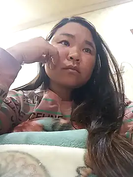 may-squirl online show from February 2026 05:50:01 PM