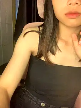 Snapshot of _Mon_23 chatting on September 2025 06:57:02 AM Mon 23 online show from September 2025 06:57:02 AM