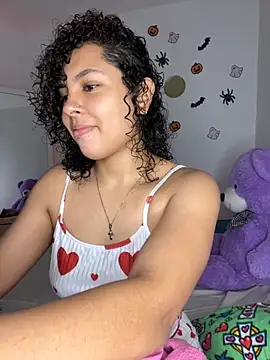 ViolettaMiller  online show from October 2025 01:30:02 AM