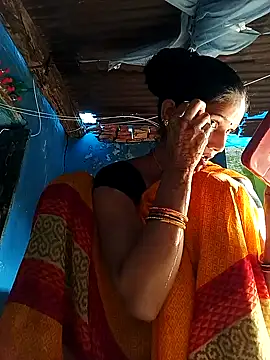 Jooli xx online show from September 2025 02:44:02 AM