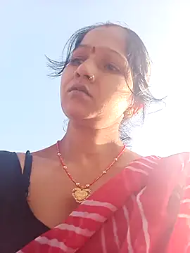 Jooli xx online show from October 2025 02:53:02 AM