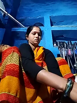 Jooli xx online show from October 2025 12:13:01 AM