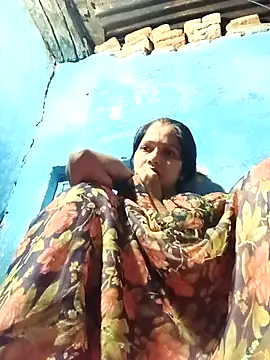 Jooli xx online show from June 2026 11:53:02 PM