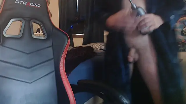 YoBlezz online show from September 2025 06:54:01 PM