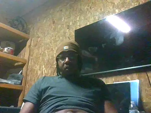 LngStrke69 online show from September 2025 03:30:01 AM