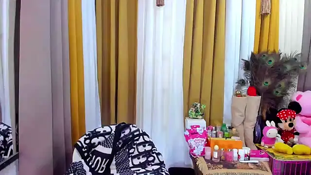 imallyoures69 online show from September 2025 08:27:01 AM