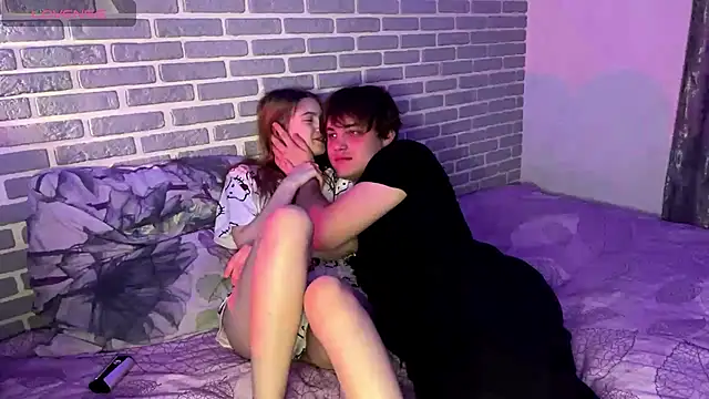 Snapshot of fetchingcouplee chatting on September 2025 03:22:02 PM fetchingcouplee online show from September 2025 03:22:02 PM