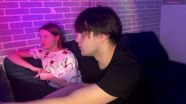 Snapshot of fetchingcouplee chatting on October 2025 02:06:01 PM fetchingcouplee online show from October 2025 02:06:01 PM