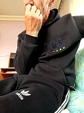 Snapshot of Meliwem12 chatting on April 2026 09:10:01 AM Meliwem12 online show from April 2026 09:10:01 AM