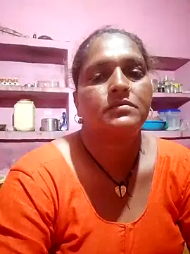Snapshot of Ishwariya_Hatwal chatting on September 2025 09:58:01 PM Ishwariya Hatwal online show from September 2025 09:58:01 PM
