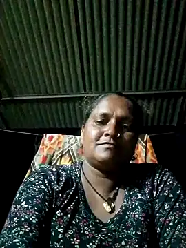 Snapshot of Ishwariya_Hatwal chatting on September 2025 03:12:01 PM Ishwariya Hatwal online show from September 2025 03:12:01 PM
