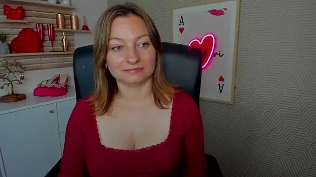 Snapshot of angelaSamt chatting on June 2026 05:43:02 AM angelaSamt online show from June 2026 05:43:02 AM