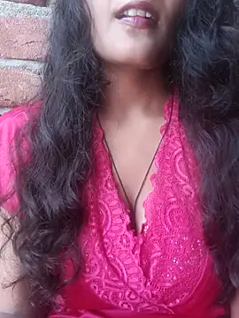 Snapshot of posewith chatting on September 2025 08:25:01 AM posewith online show from September 2025 08:25:01 AM