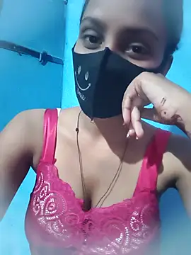 Snapshot of posewith chatting on September 2025 08:31:01 PM posewith online show from September 2025 08:31:01 PM