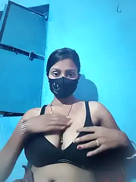 Snapshot of posewith chatting on September 2025 09:27:02 PM posewith online show from September 2025 09:27:02 PM