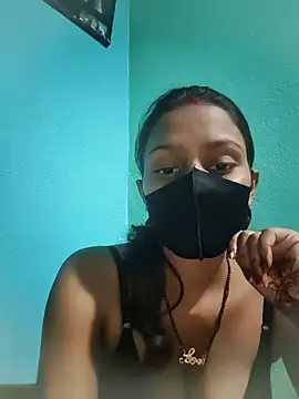 Snapshot of posewith chatting on October 2025 07:28:01 AM posewith online show from October 2025 07:28:01 AM