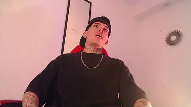 Snapshot of Anhonymus_ chatting on September 2025 04:01:01 PM Anhonymus online show from September 2025 04:01:01 PM