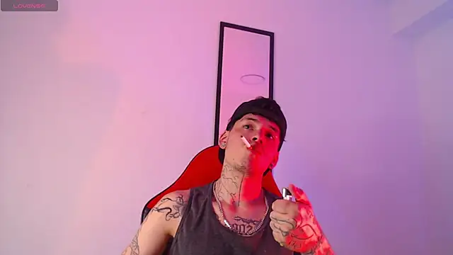 Snapshot of Anhonymus_ chatting on October 2025 12:46:02 PM Anhonymus online show from October 2025 12:46:02 PM