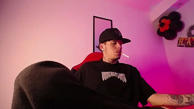 Snapshot of Anhonymus_ chatting on October 2025 03:51:02 AM Anhonymus online show from October 2025 03:51:02 AM