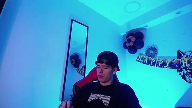 Snapshot of Anhonymus_ chatting on October 2025 03:51:02 AM Anhonymus online show from October 2025 03:51:02 AM