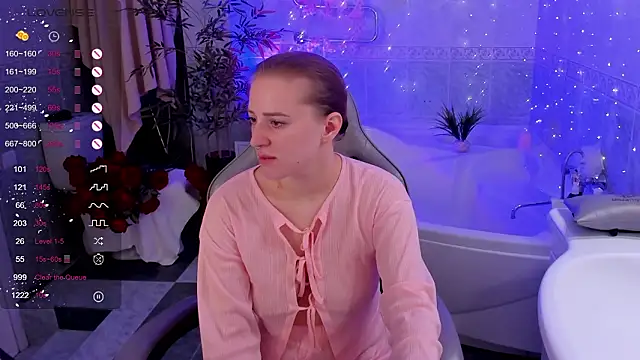 Alice Cire online show from February 2026 01:00:02 AM