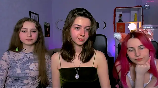 kitniss dreamy online show from April 2026 07:30:02 PM