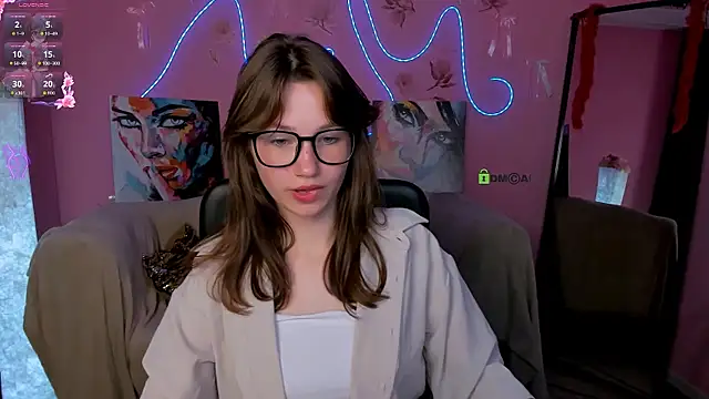 kitniss dreamy online show from June 2026 12:32:02 AM