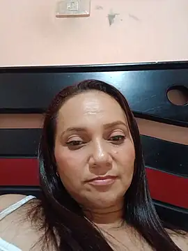 Amanda39 online show from June 2026 05:23:02 AM