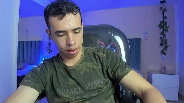 Muscle Scott online show from February 2026 07:17:02 PM