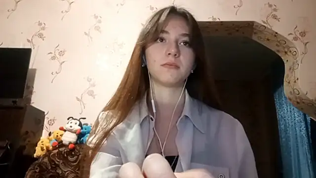 Sophiecuttie online show from September 2025 03:06:02 PM