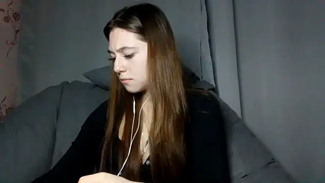 Sophiecuttie online show from October 2025 03:20:02 PM